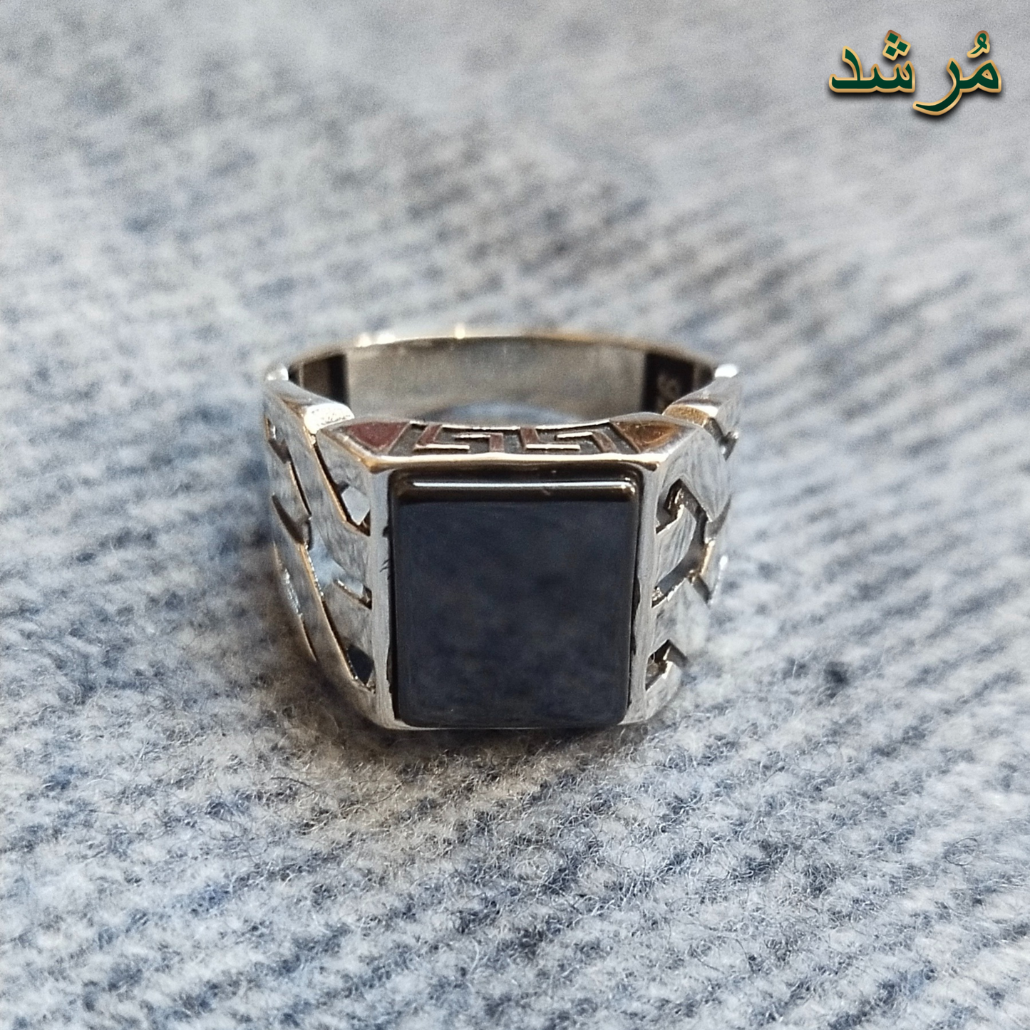 Silver Onyx Shield Male Ring
