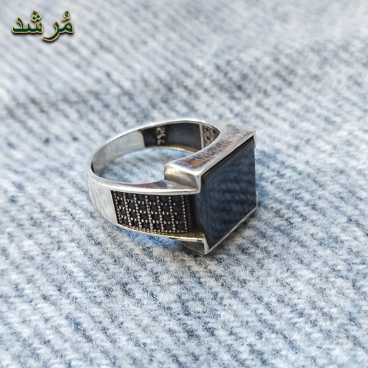 Onyx Horizon Turkish Ring